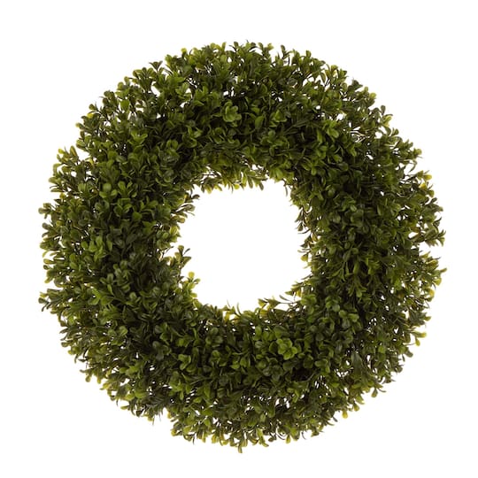 Glitzhome® 18" Boxwood Wreath